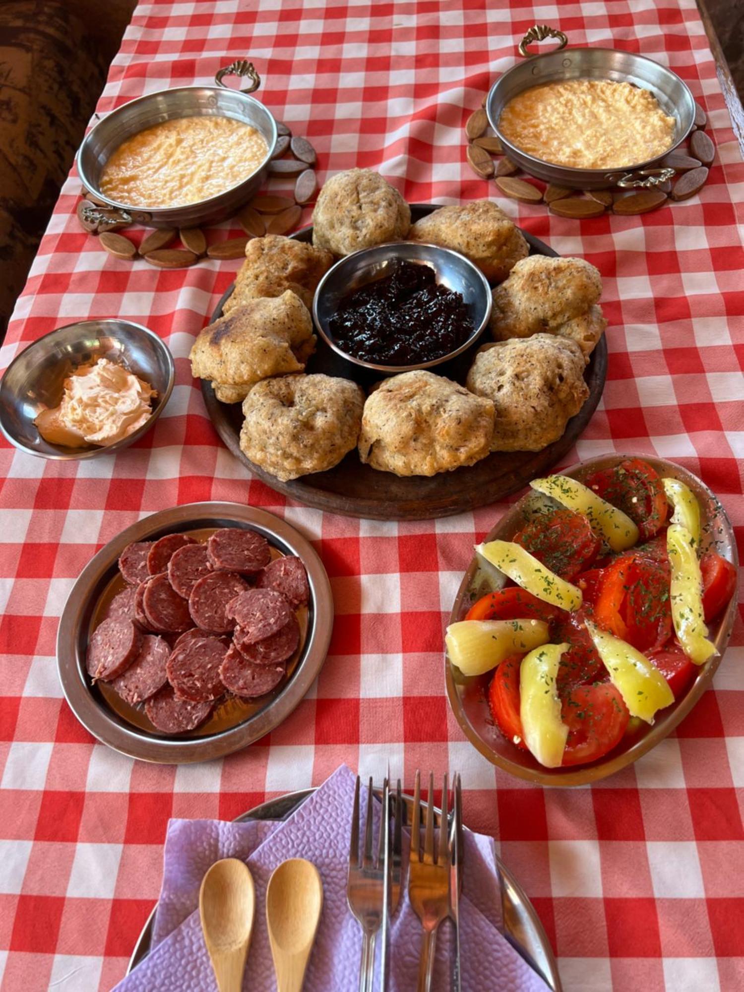 לינה וארוחת בוקר Gornji Lukomir Kod Kapetana Tea מראה חיצוני תמונה