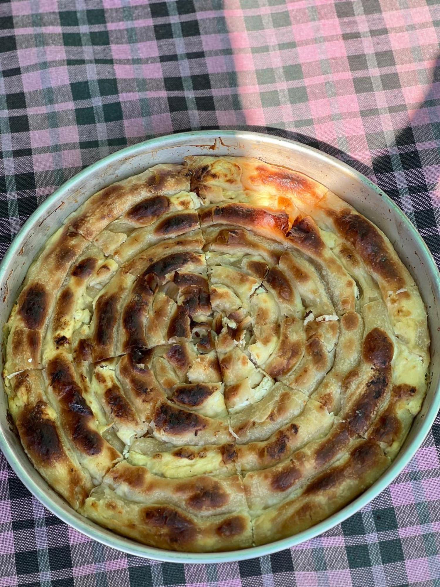 לינה וארוחת בוקר Gornji Lukomir Kod Kapetana Tea מראה חיצוני תמונה
